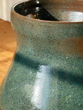 Load image into Gallery viewer, Speckled clay blue glaze dipped pot with hole
