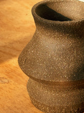 Load image into Gallery viewer, Deep brown speckled clay pot with hole
