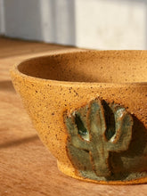Load image into Gallery viewer, Speckled green glaze cactus clay pot with hole

